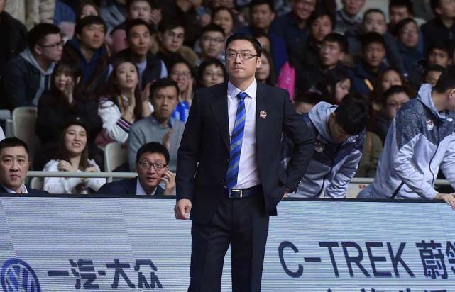 上海男篮青年队获两连胜 主帅将任国奥助理教练